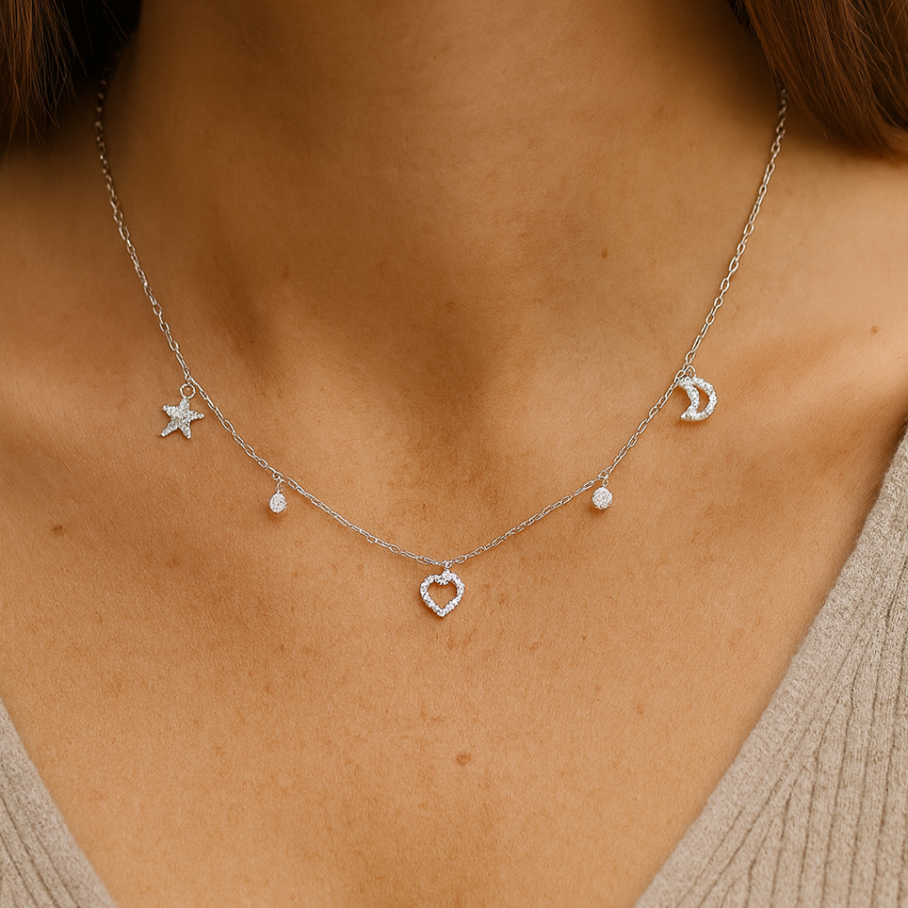 Collar Luna, Corazón y Estrella