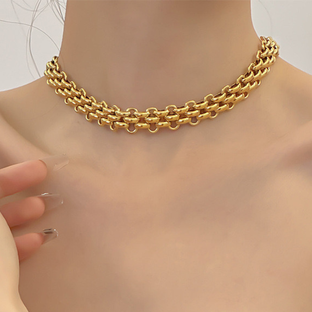 Collar Clock