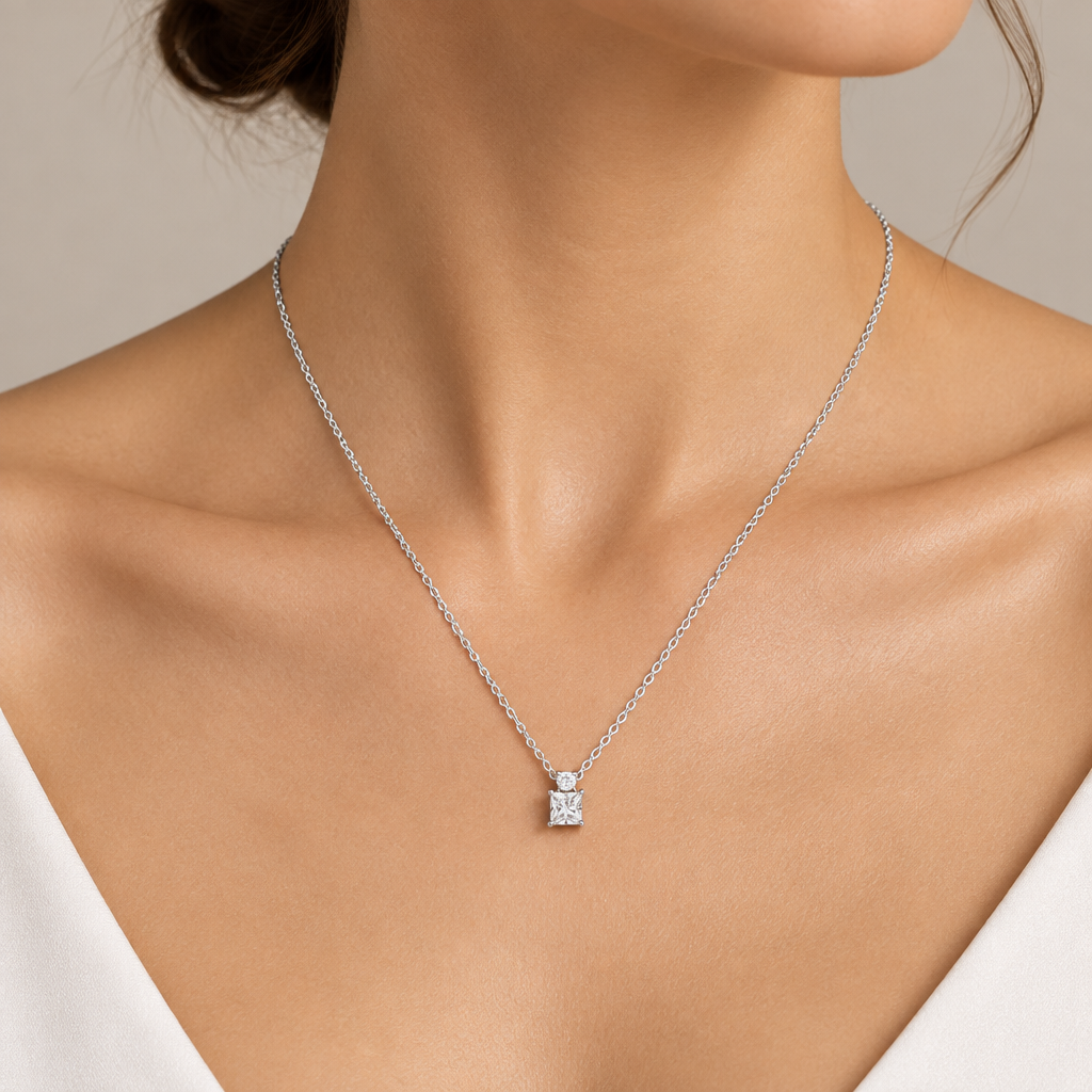 Collar Doble Zirconia Cuadrada