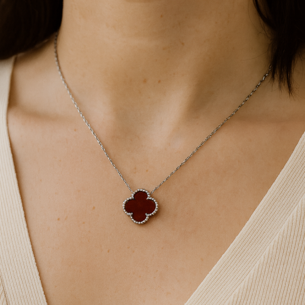 Collar Trébol