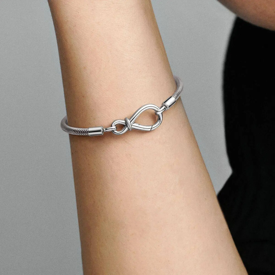 Pulsera Flexible Infinito