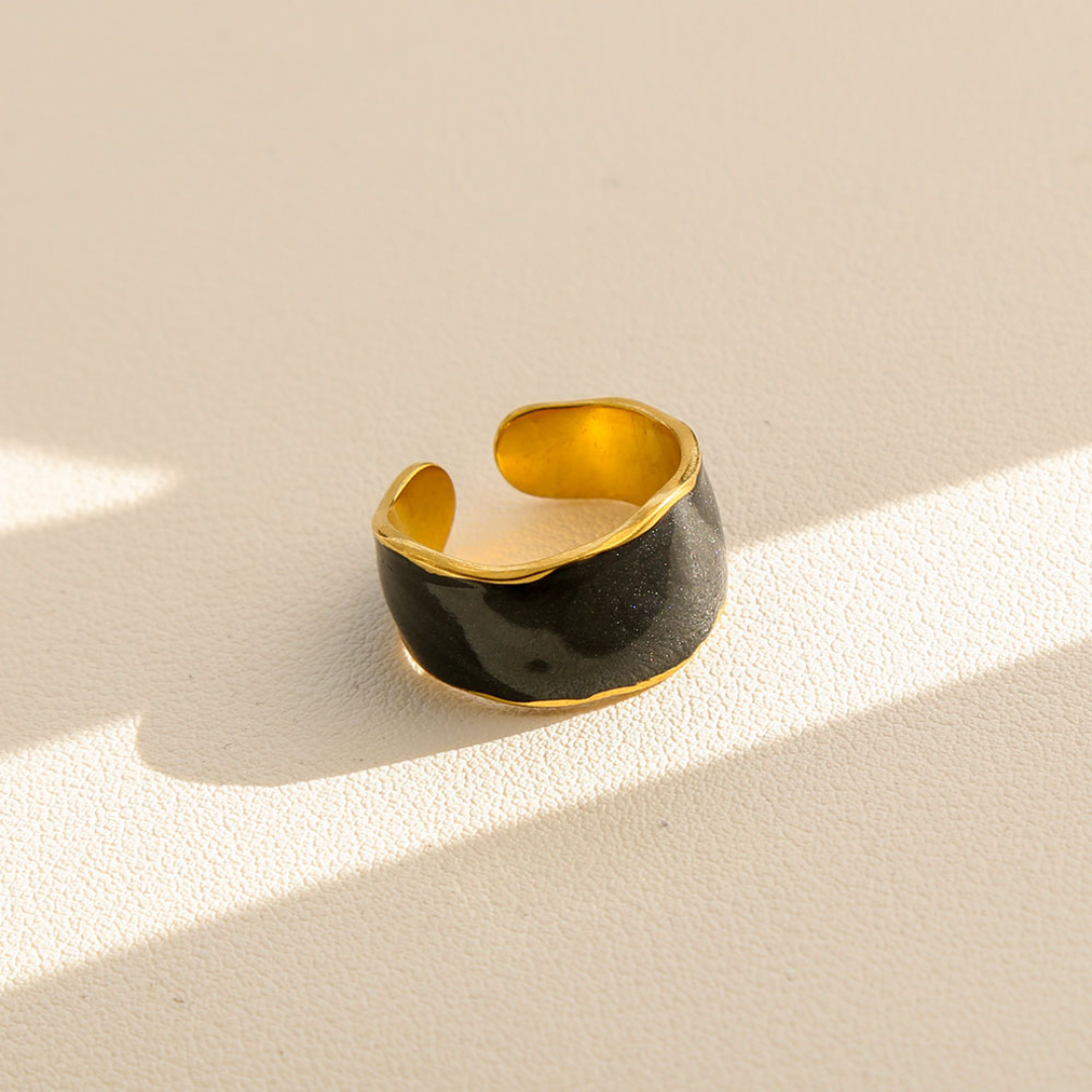Anillo Black Enamel