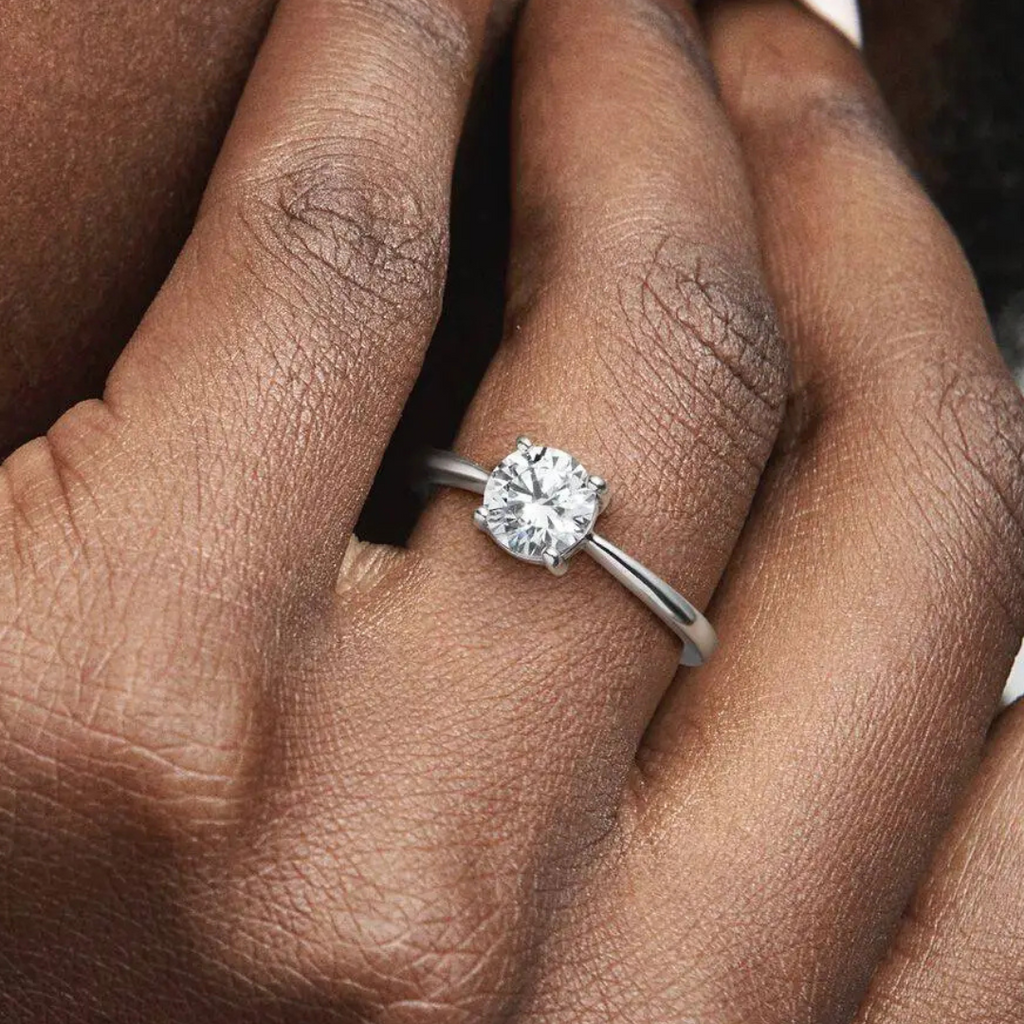 Anillo Solitario Clasico