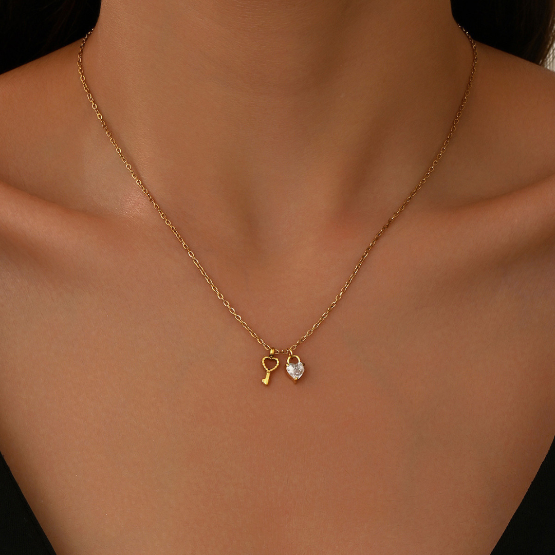 Collar Heart and Key